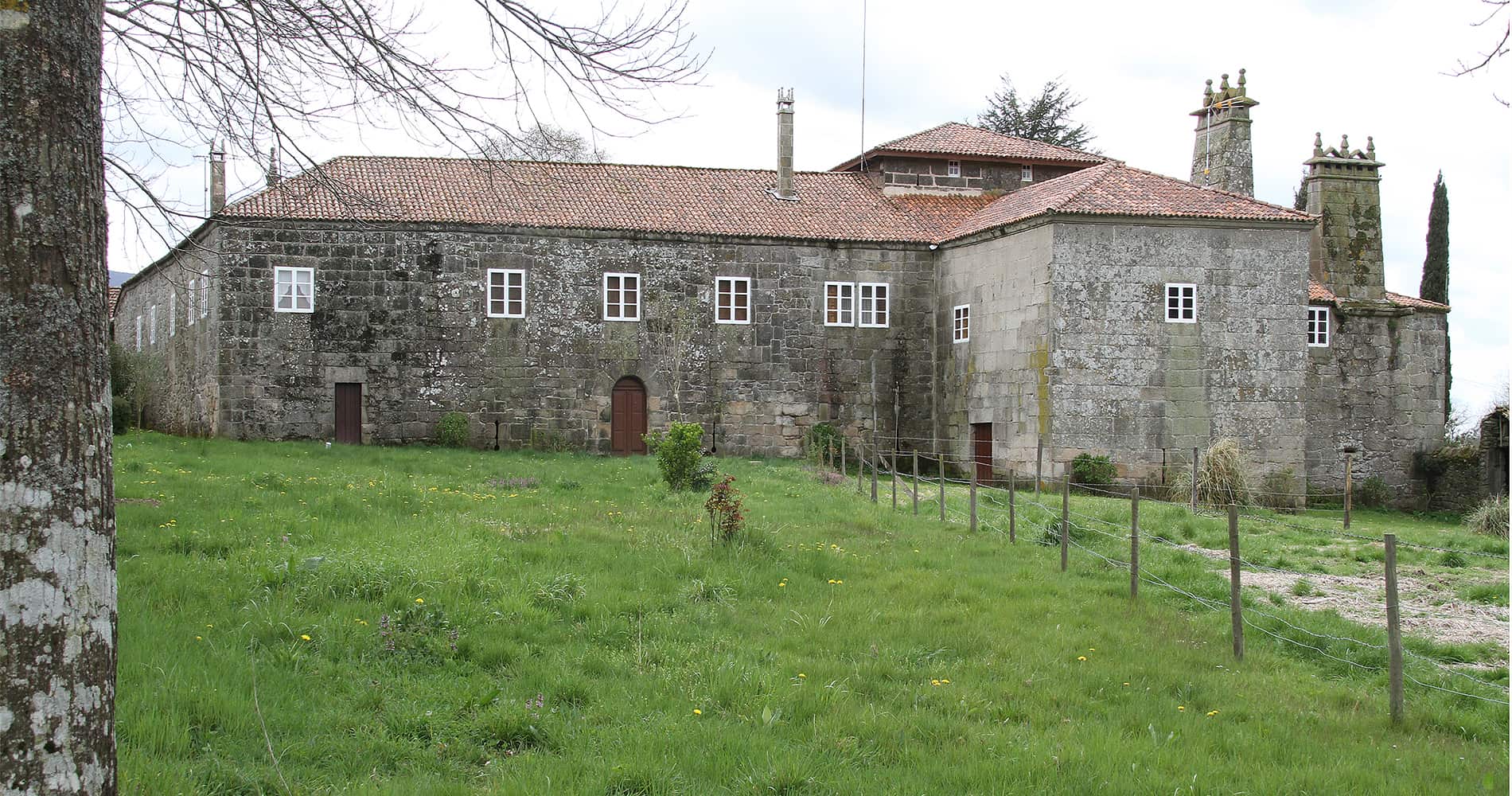 Torre do Deza Hotel